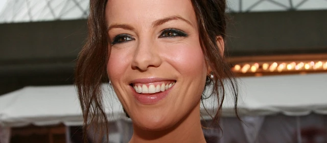 Kate Beckinsale: Astrologiczna Podróż Lwa